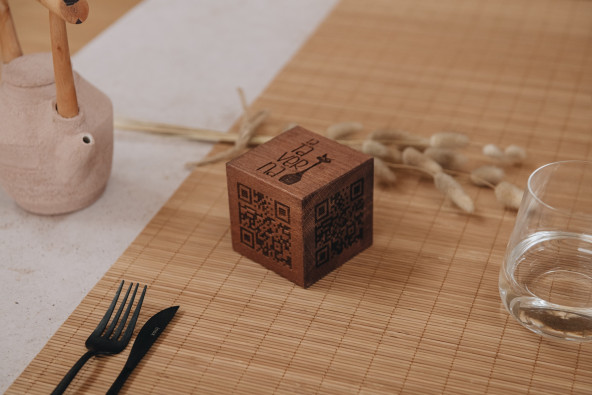 Cubo QR carta menu digitale standard Carte digitali QR Modello progettato con charme, pronto per essere personalizzato scegli...