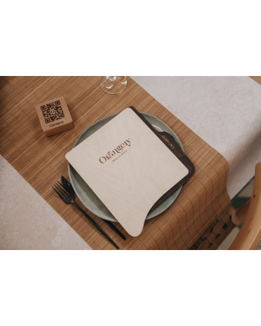 ERGO - A4 Letter Wooden menu boards A4 wooden letter made of oak or birch with an innovative opening and binding system.