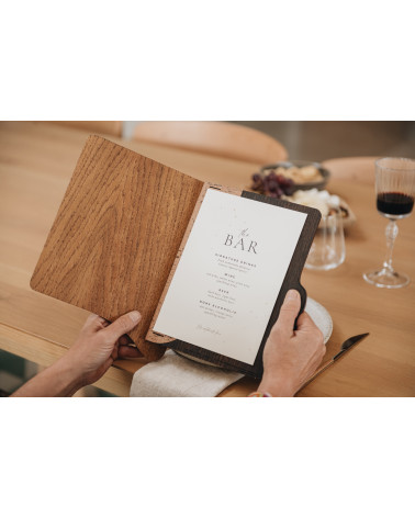 ERGO - A4 Letter Wooden menu boards A4 wooden letter made of oak or birch with an innovative opening and binding system.