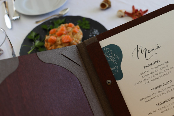 ELAN - A4 and A5 Letter Wooden menu boards Elegant and understated wooden letter bound with screws or elastic band with slots...
