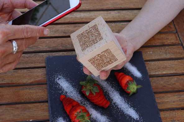 Cubo QR carta menu digitale standard Carte digitali QR Modello progettato con charme, pronto per essere personalizzato scegli...